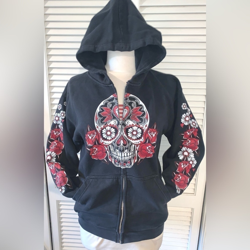 Vintage hot leather gothic sugar skull roses, zip up hoodie